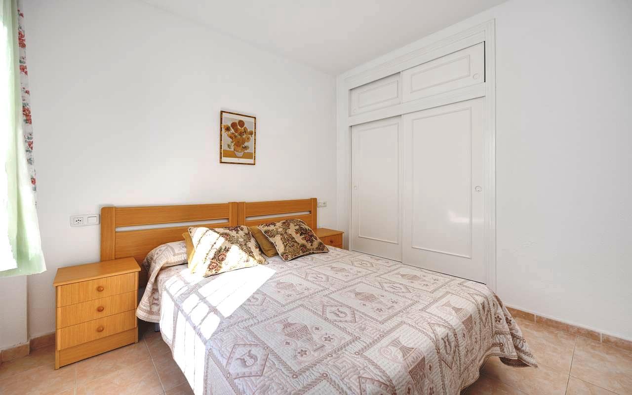 2 soverom Leilighet til salgs i Torrevieja med svømmebasseng - € 149 900 (Ref: 9939011)