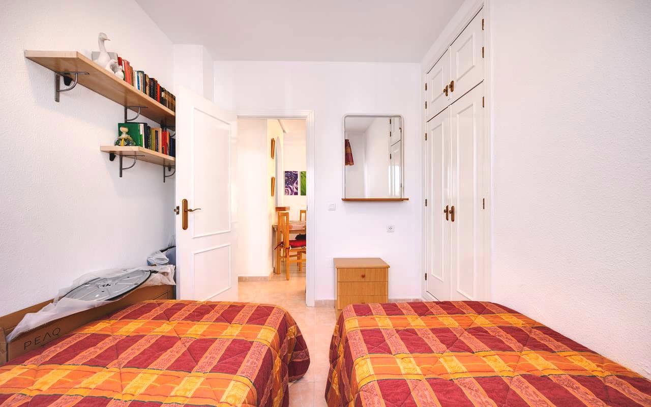 2 soverom Leilighet til salgs i Torrevieja med svømmebasseng - € 149 900 (Ref: 9939011)