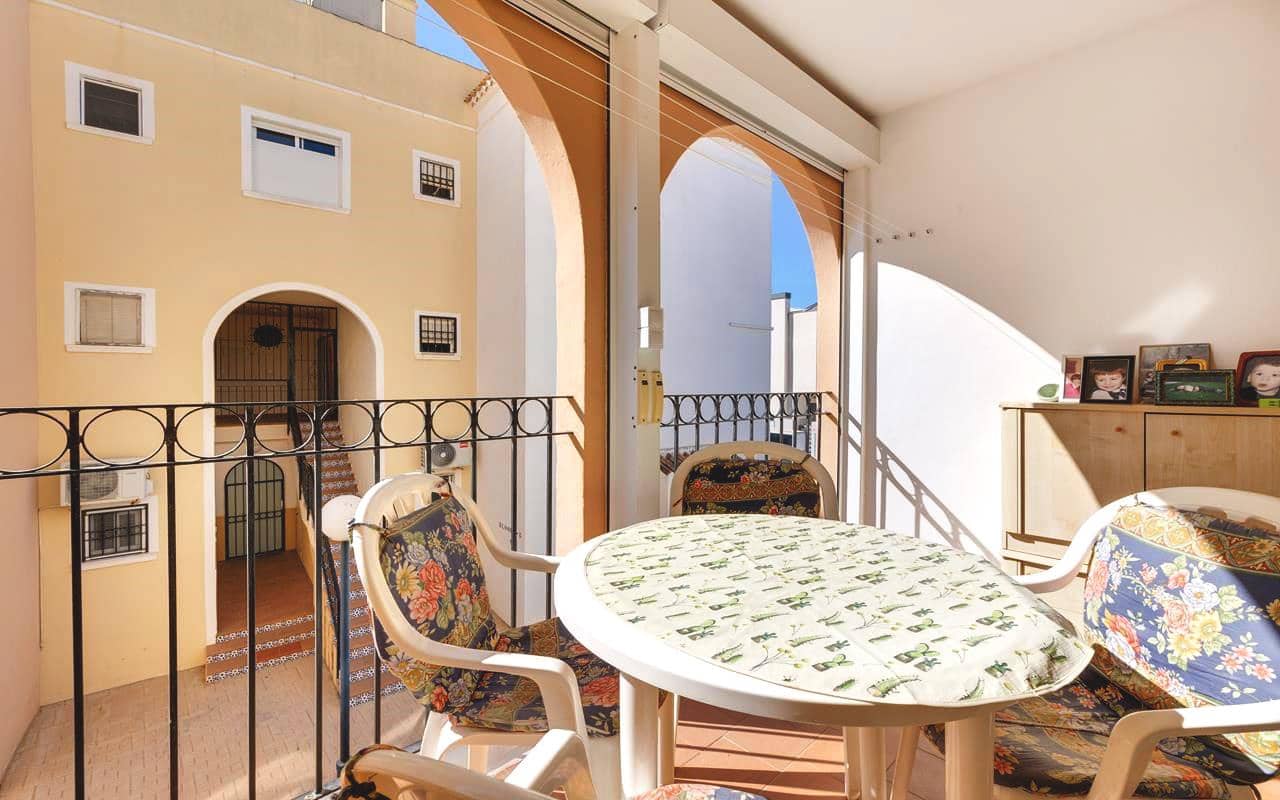 2 soverom Leilighet til salgs i Torrevieja med svømmebasseng - € 149 900 (Ref: 9939011)