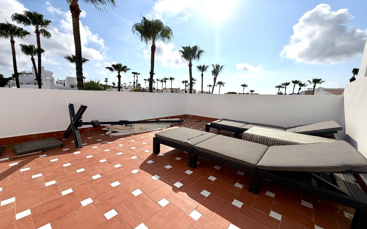 2 soveværelse Byhus til salg i Villamartin med swimmingpool - € 280.000 (Ref: 9941276)