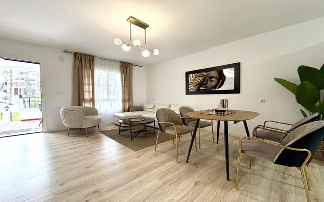 2 soveværelse Byhus til salg i Villamartin, Orihuela med swimmingpool - € 280.000 (Ref: 9941276)