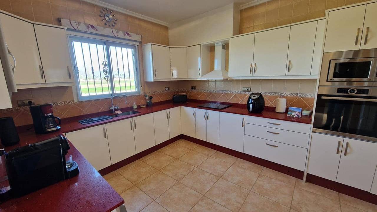 3 bedroom Finca/Country House for sale in Catral with pool garage - € 390,000 (Ref: 9941277)