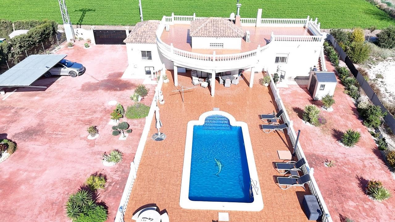 3 bedroom Finca/Country House for sale in Catral with pool garage - € 390,000 (Ref: 9941277)