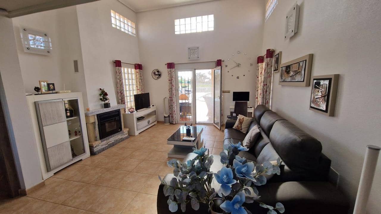 3 bedroom Finca/Country House for sale in Catral with pool garage - € 390,000 (Ref: 9941277)