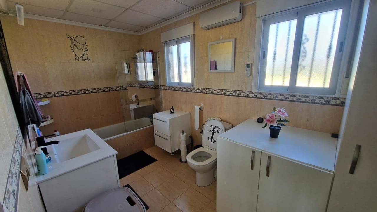 3 bedroom Finca/Country House for sale in Catral with pool garage - € 390,000 (Ref: 9941277)