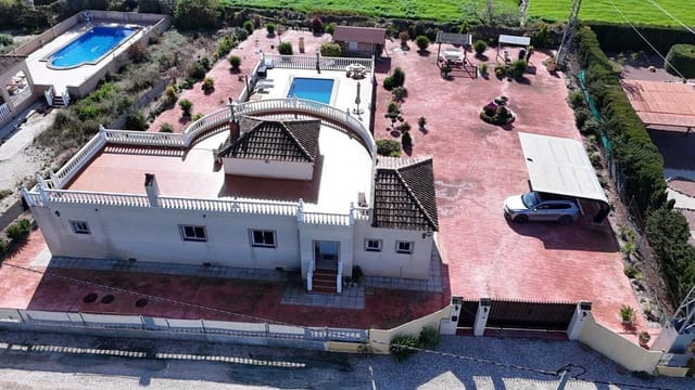 3 bedroom Finca/Country House for sale in Catral with pool garage - € 390,000 (Ref: 9941277)