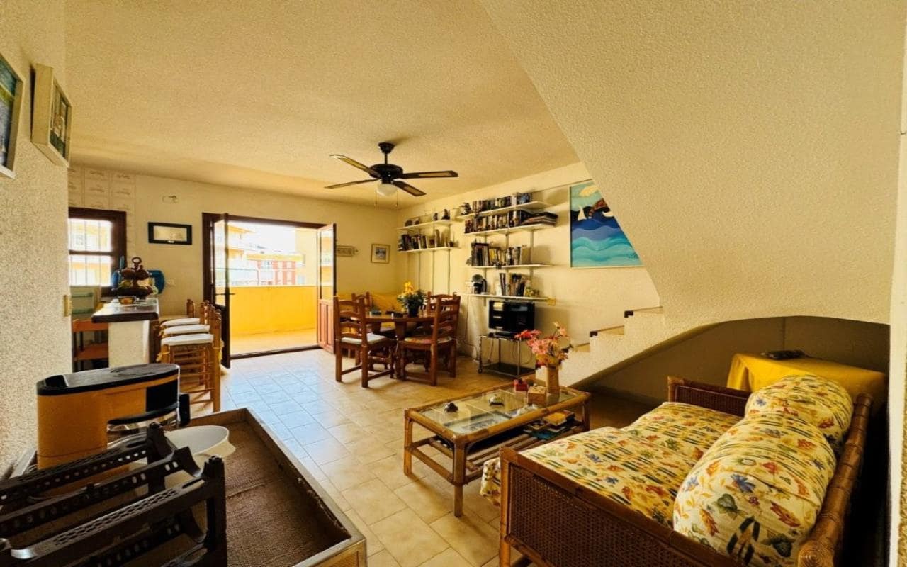3 soveværelse Lejlighed til salg i La Mata - € 175.000 (Ref: 9941559)