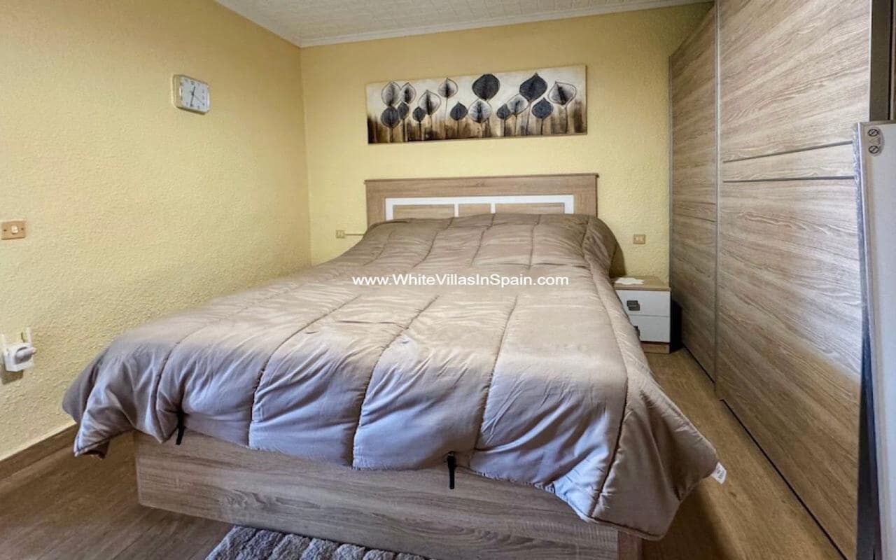 1 camera da letto Bungalow in vendita in Torrevieja con garage - 129.900 € (Rif: 9943194)