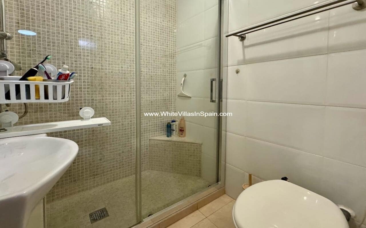 1 camera da letto Bungalow in vendita in Torrevieja con garage - 129.900 € (Rif: 9943194)
