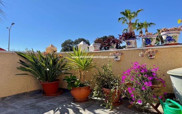 1 chambre Bungalow à vendre à Torrevieja avec garage - 129 900 € (Ref: 9943194)