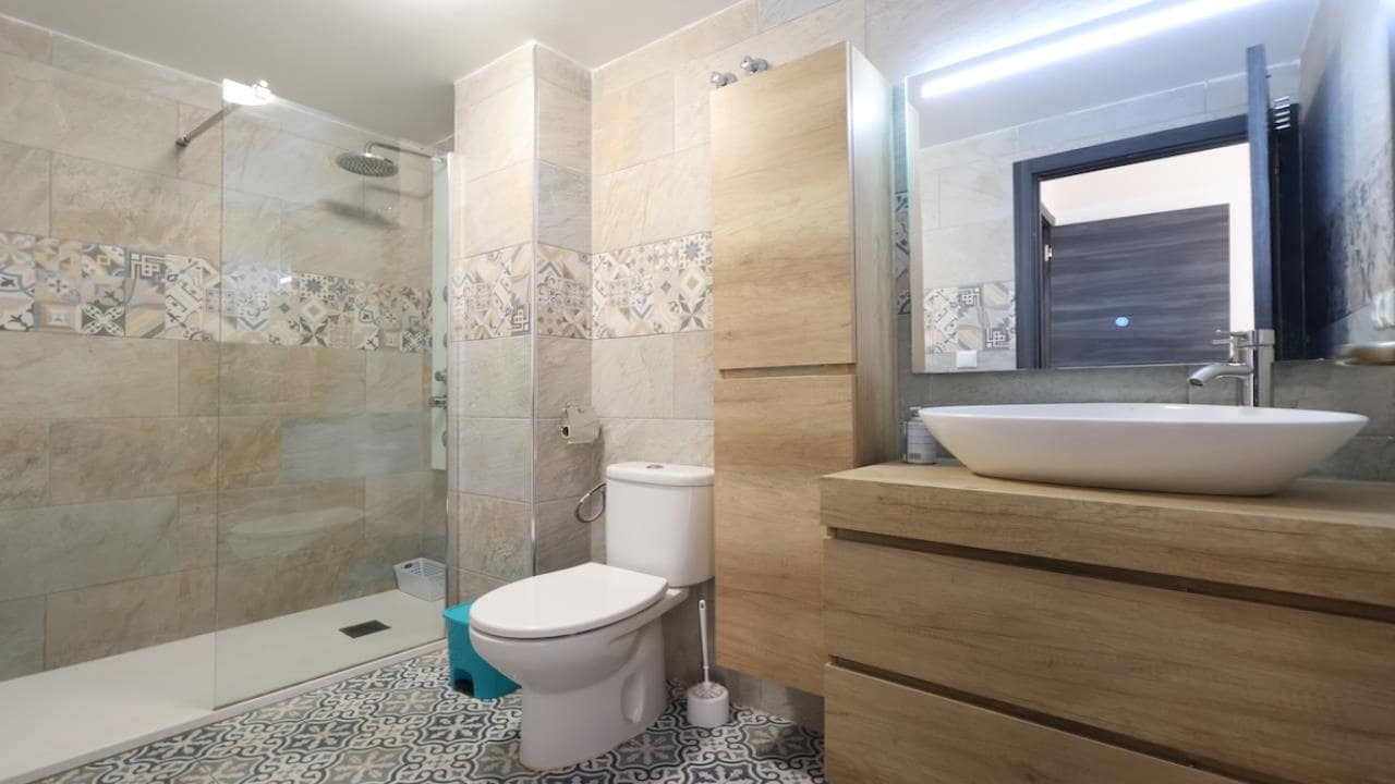 3 soveværelse Lejlighed til salg i Torrevieja med swimmingpool garage - € 189.000 (Ref: 9944907)