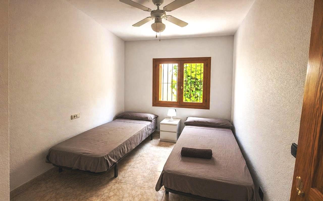 2 soverom Leilighet til salgs i Playa Flamenca med svømmebasseng garasje - € 185 000 (Ref: 9946245)