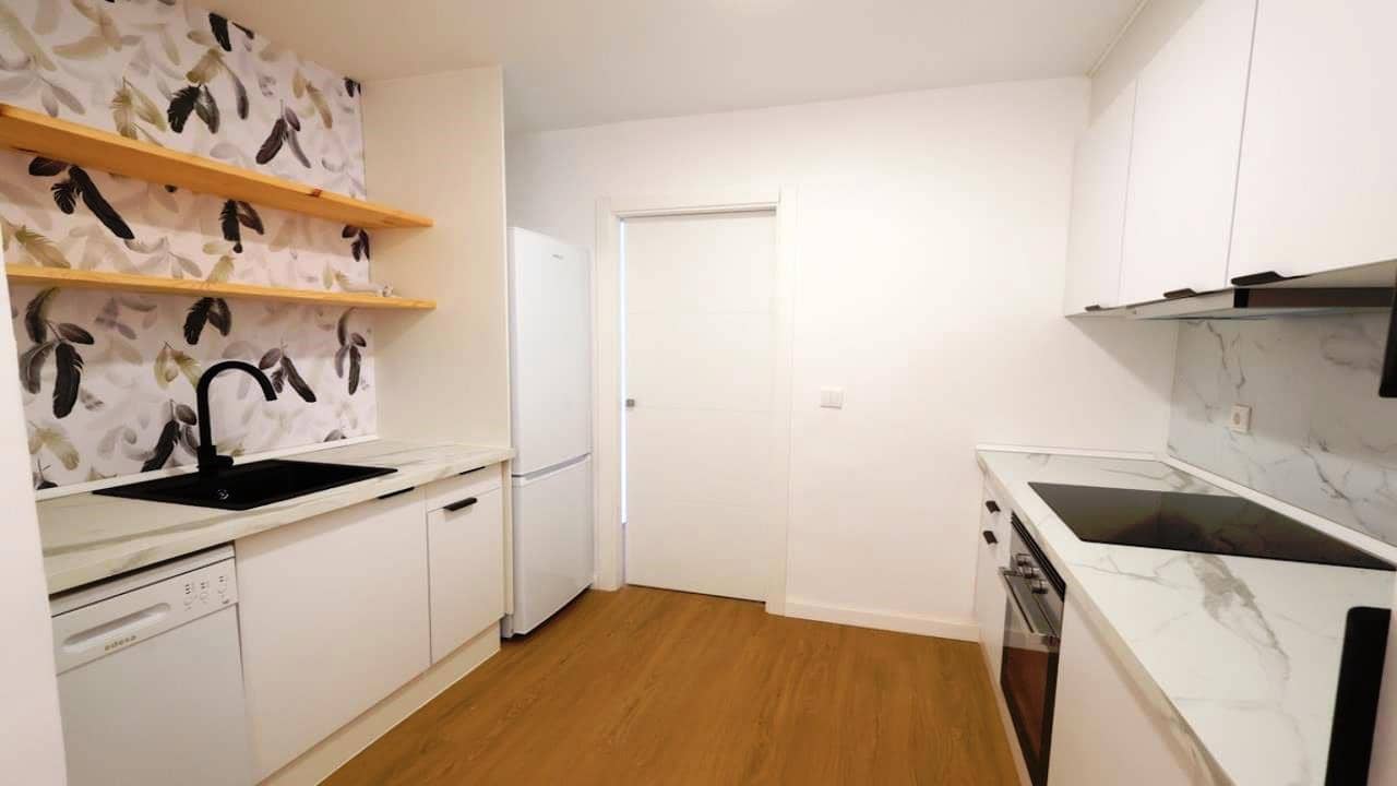 3 chambre Appartement à vendre à La Zenia avec piscine garage - 295 000 € (Ref: 9946552)