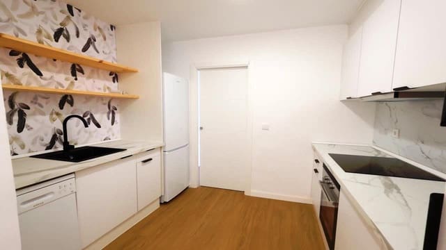 3 chambre Appartement à vendre à La Zenia, Orihuela avec piscine garage - 295 000 € (Ref: 9946552)