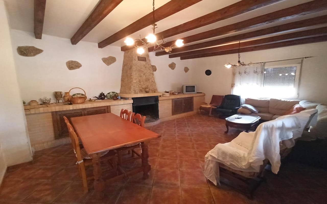 4 soveværelse Finca/Landehus til salg i Aspe med swimmingpool garage - € 465.000 (Ref: 9948520)