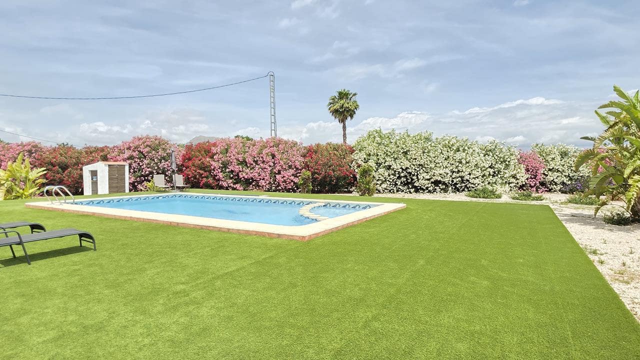 5 sovrum Finca/Hus på landet till salu i Benejuzar med pool garage - 410 000 € (Ref: 9948807)