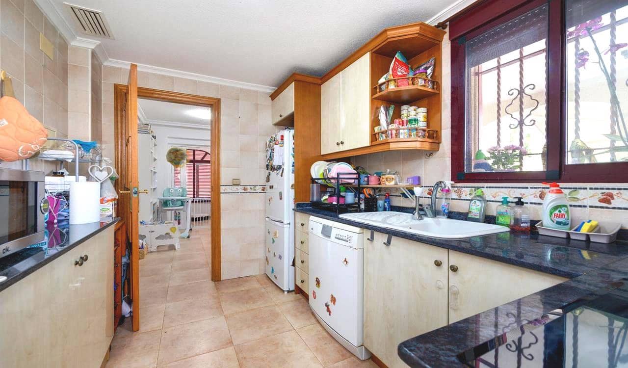 3 bedroom Villa for sale in San Fulgencio with pool garage - € 399,000 (Ref: 9948953)