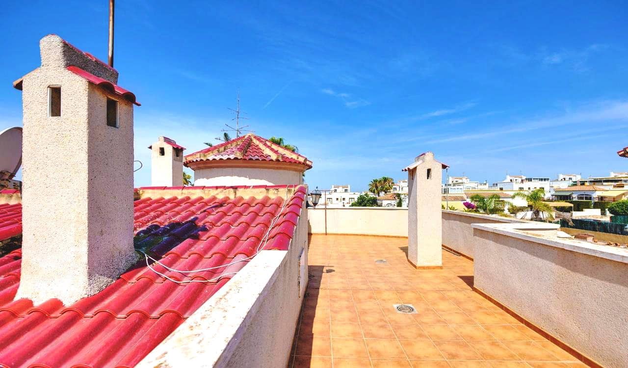 3 bedroom Villa for sale in San Fulgencio with pool garage - € 399,000 (Ref: 9948953)