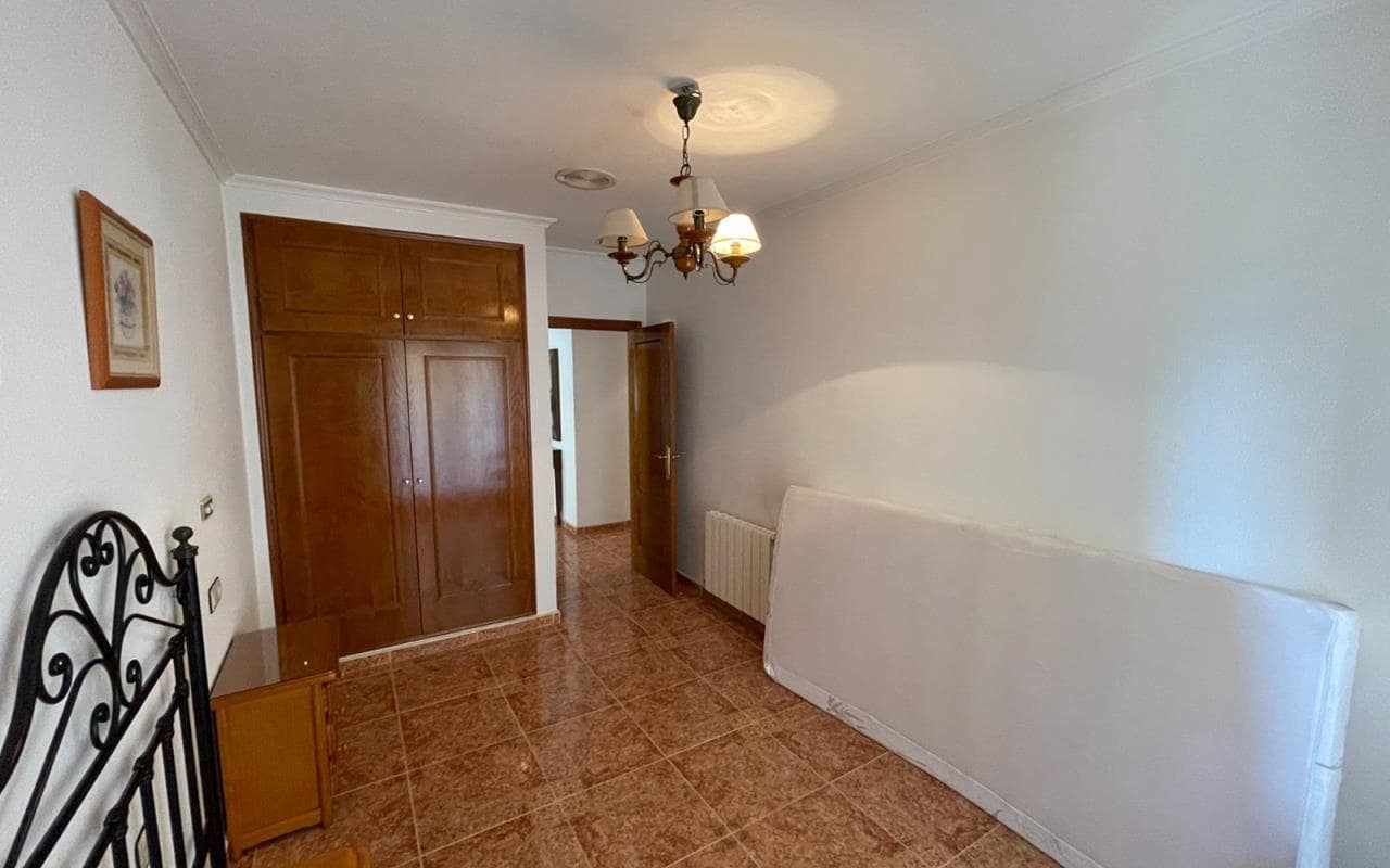 5 soveværelse Villa til salg i Formentera del Segura med garage - € 275.000 (Ref: 9950114)