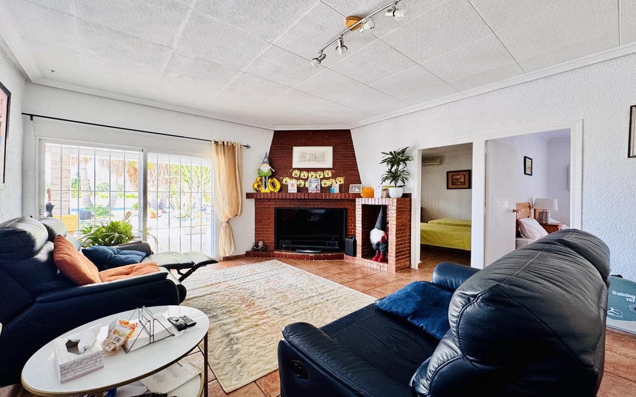 4 soverom Finca/Herregård til salgs i Aspe med svømmebasseng garasje - € 369 950 (Ref: 9950395)