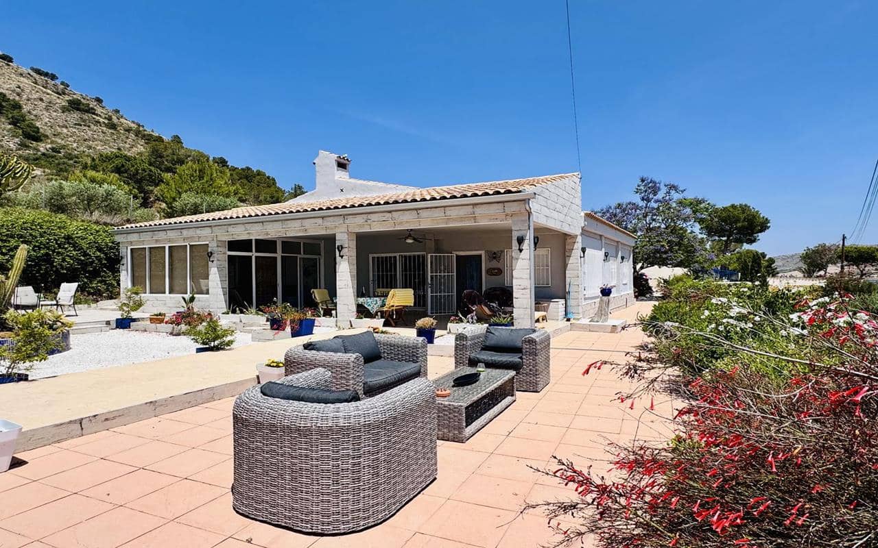 4 soverom Finca/Herregård til salgs i Aspe med svømmebasseng garasje - € 369 950 (Ref: 9950395)