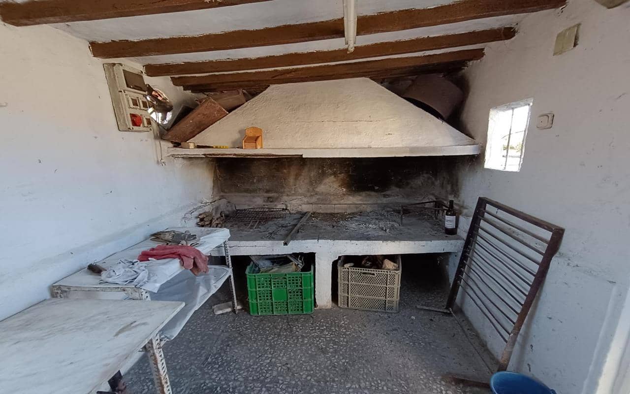 5 soverom Finca/Herregård til salgs i Aspe med svømmebasseng garasje - € 395 000 (Ref: 9950614)