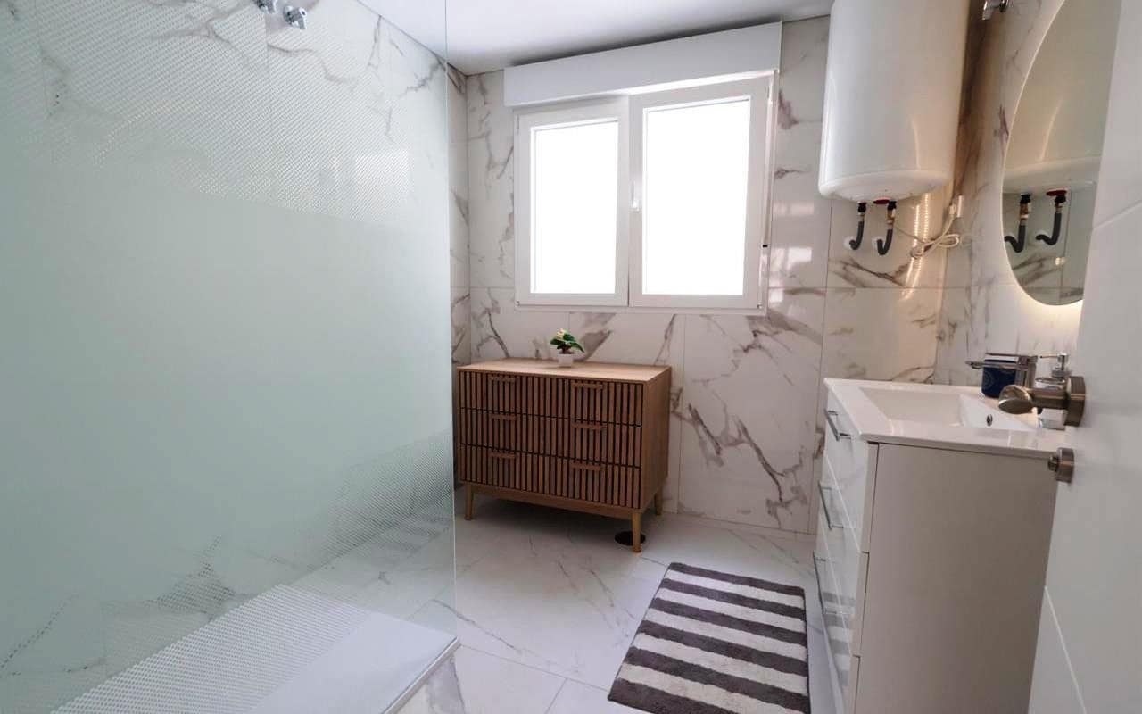 3 chambre Appartement à vendre à Torrevieja - 230 000 € (Ref: 9961062)
