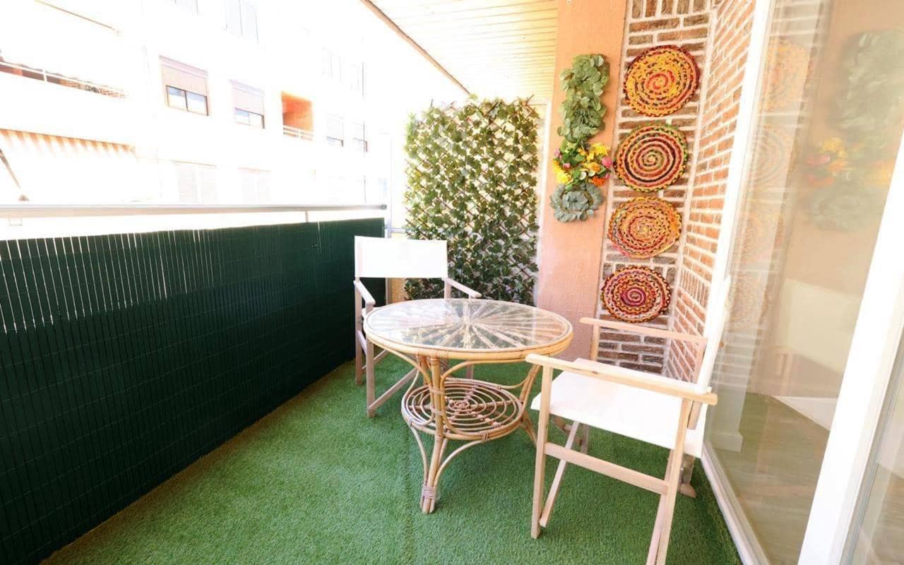 3 chambre Appartement à vendre à Torrevieja - 230 000 € (Ref: 9961062)