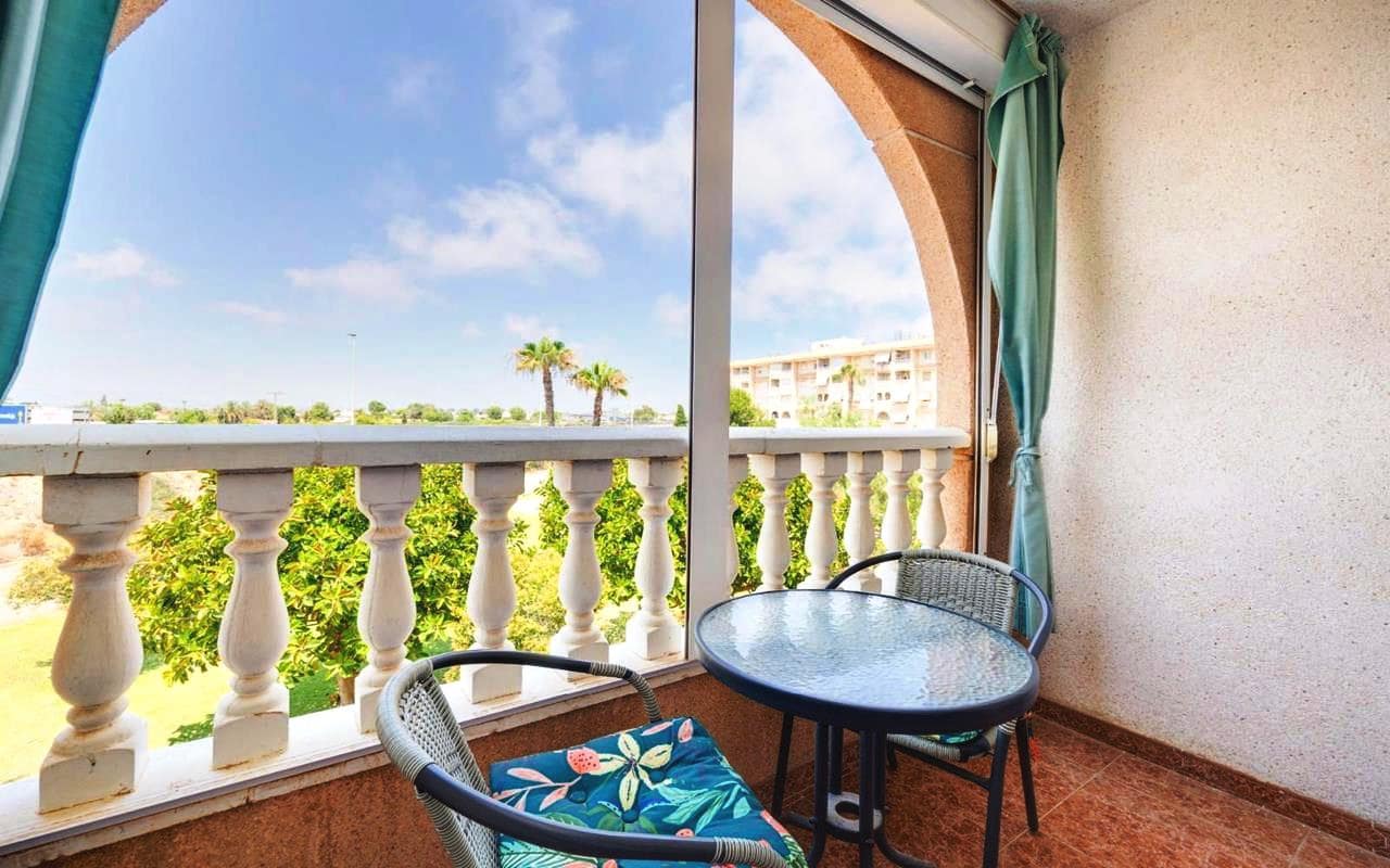2 sypialnia Apartament na sprzedaż w Torrevieja z basenem - 129 995 € (Ref: 9968406)