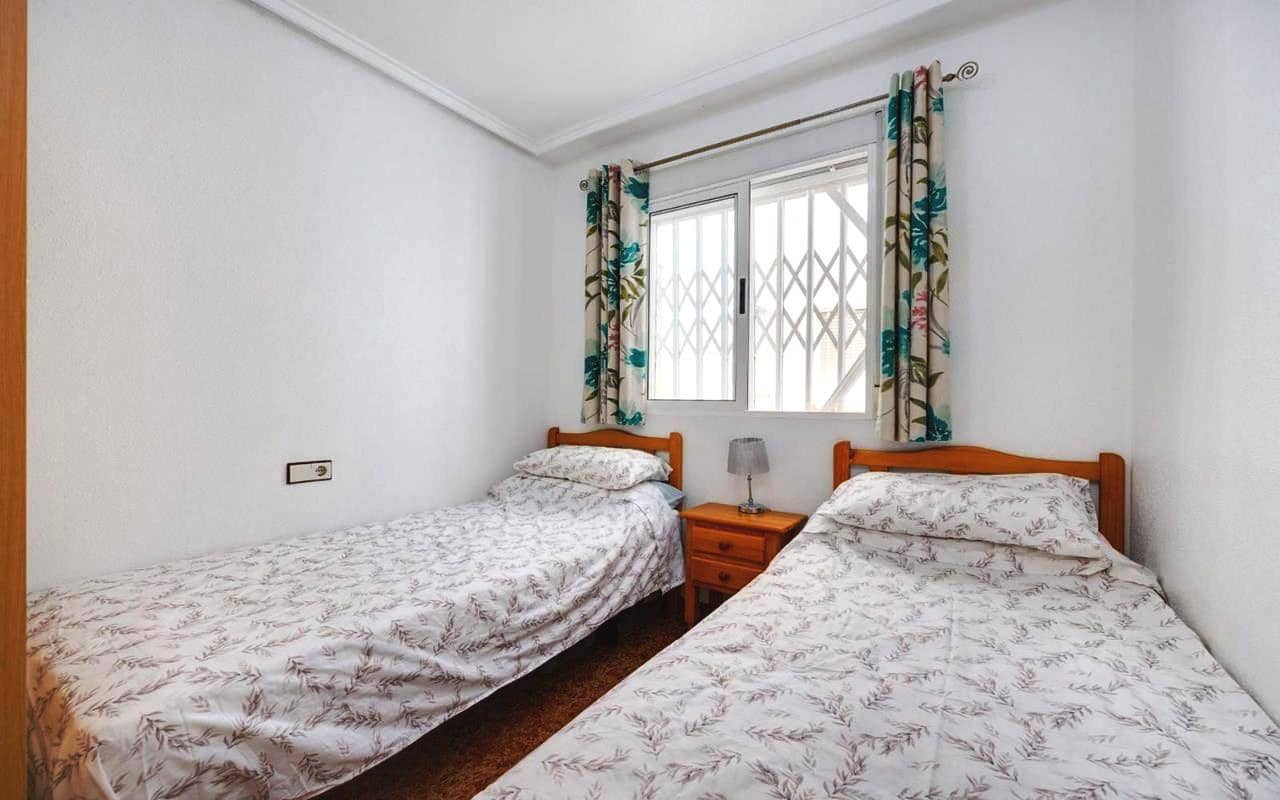 2 sypialnia Apartament na sprzedaż w Torrevieja z basenem - 129 995 € (Ref: 9968406)