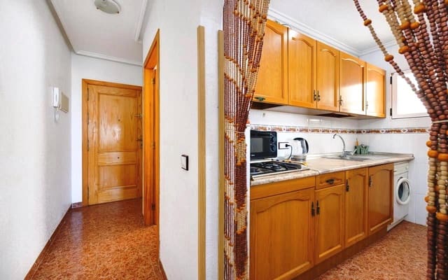2 bedroom Apartment for sale in Parque de las Naciones, Torrevieja with pool - € 129,995 (Ref: 9968406)