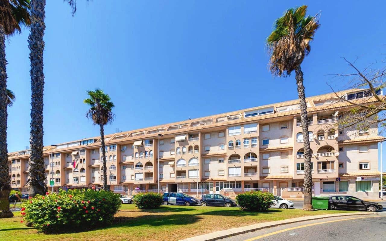 2 sypialnia Apartament na sprzedaż w Torrevieja z basenem - 129 995 € (Ref: 9968406)