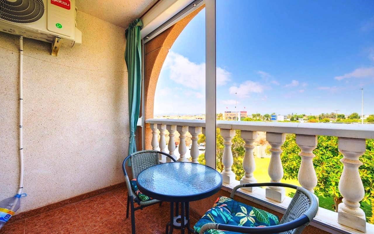 2 sypialnia Apartament na sprzedaż w Torrevieja z basenem - 129 995 € (Ref: 9968406)