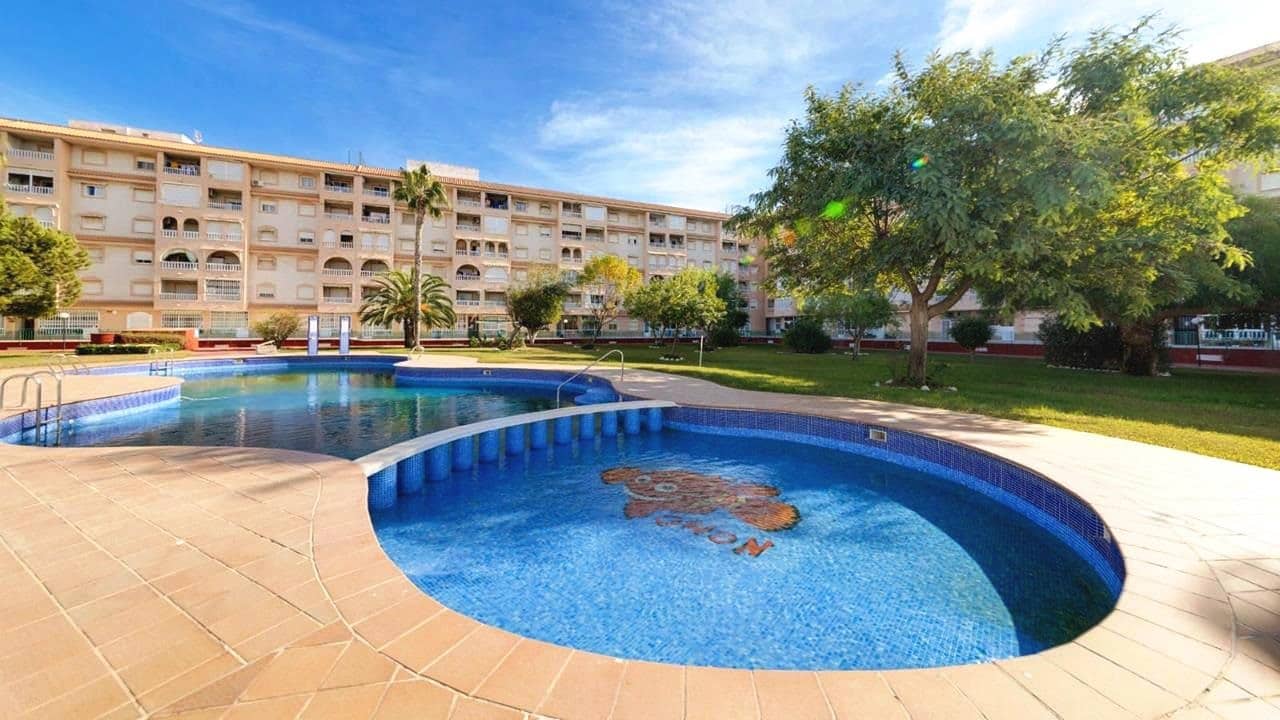 2 sypialnia Apartament na sprzedaż w Torrevieja z basenem - 129 995 € (Ref: 9968406)