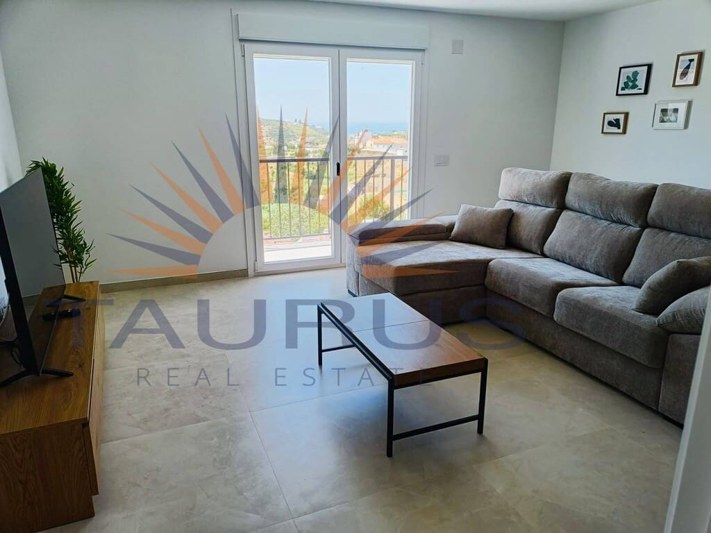 2 soveværelse Lejlighed til leje i Algarrobo - € 1.200 (Ref: 10003913)