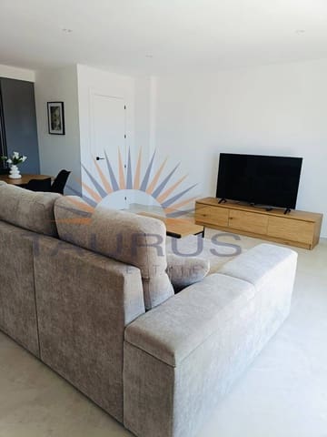 2 soveværelse Lejlighed til leje i Algarrobo - € 1.200 (Ref: 10003913)