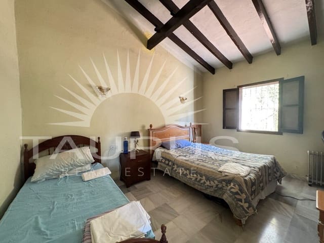 2 bedroom Villa for sale in Cómpeta with pool garage - € 470,000 (Ref: 10008878)