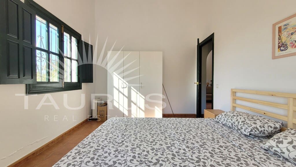 2 bedroom Villa for sale in Competa with pool - € 315,000 (Ref: 10008879)