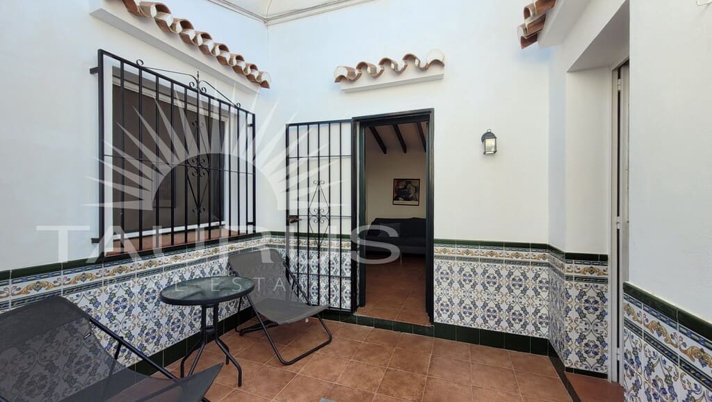 2 bedroom Villa for sale in Competa with pool - € 315,000 (Ref: 10008879)