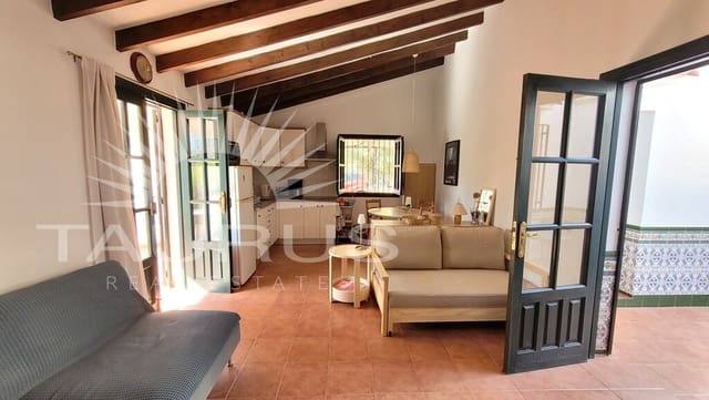 2 bedroom Villa for sale in Cómpeta with pool - € 315,000 (Ref: 10008879)