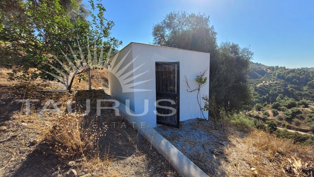 2 bedroom Villa for sale in Competa with pool - € 315,000 (Ref: 10008879)