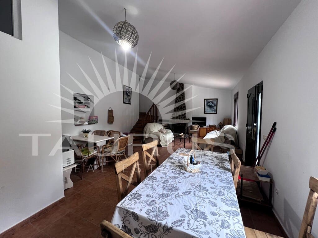 4 bedroom Finca/Country House for sale in Competa - € 650,000 (Ref: 10008880)