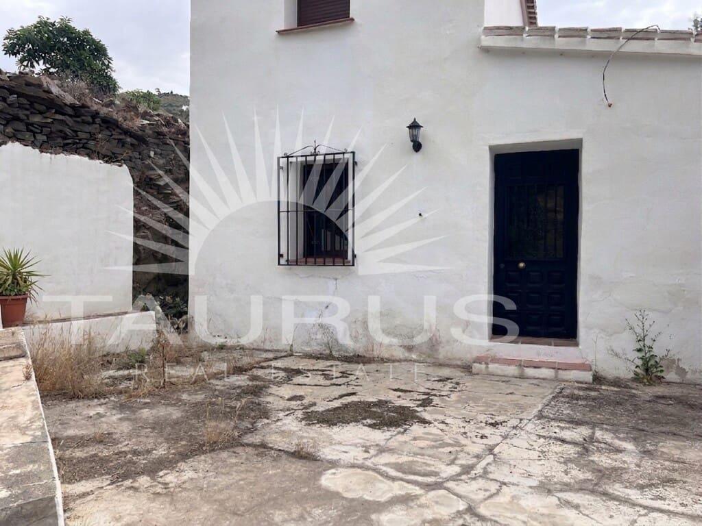 4 bedroom Finca/Country House for sale in Competa - € 650,000 (Ref: 10008880)