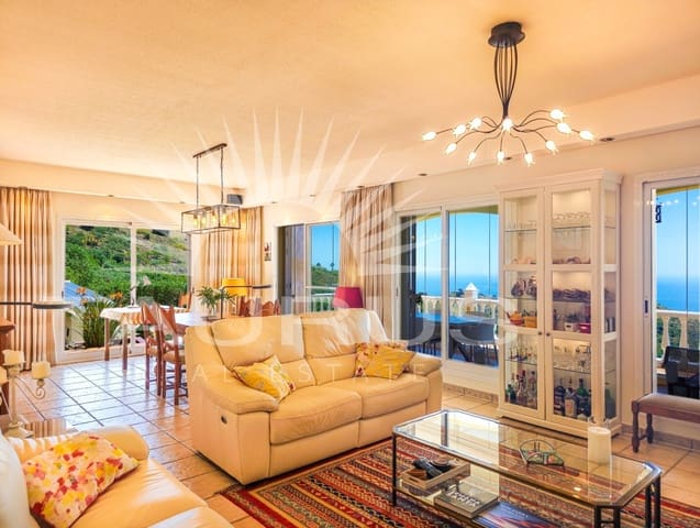 4 Zimmer Villa zu verkaufen in Arenas de Velez, Arenas mit Pool Garage - 895.000 € (Ref: 10020360)