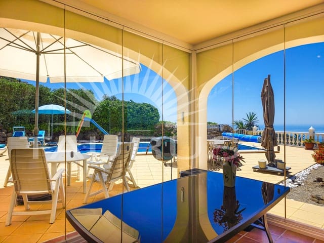 4 Zimmer Villa zu verkaufen in Arenas de Velez, Arenas mit Pool Garage - 895.000 € (Ref: 10020360)