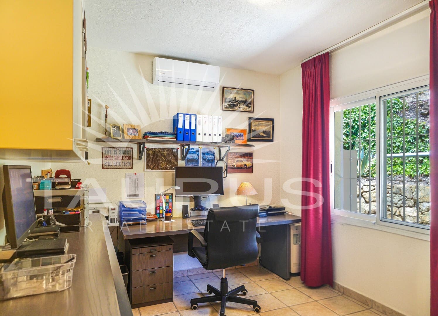 4 bedroom Villa for sale in Arenas de Velez with pool garage - € 895,000 (Ref: 10020360)