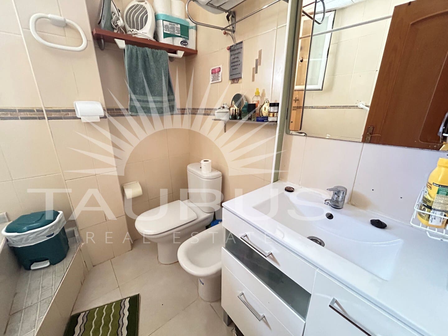 5 soveværelse Villa til salg i Torre del Mar med swimmingpool garage - € 730.000 (Ref: 10020361)