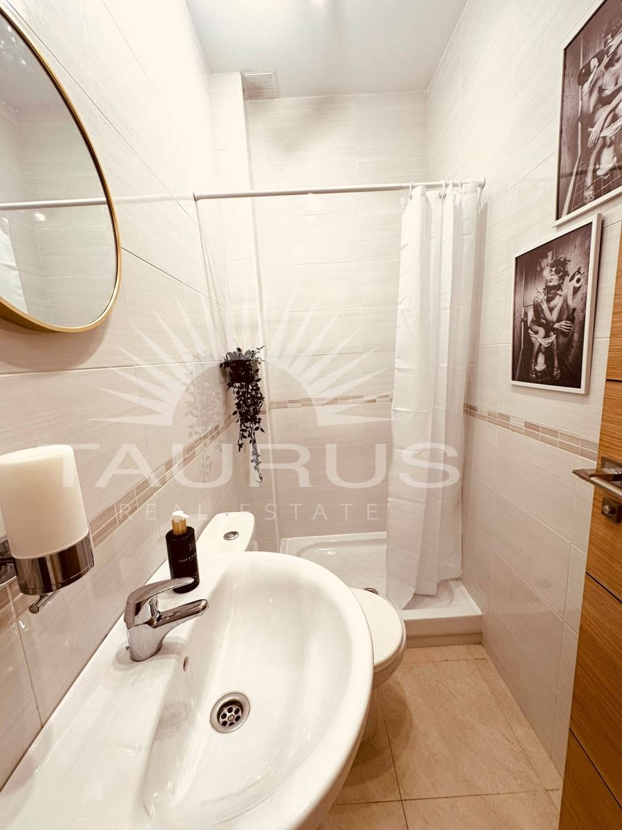 3 bedroom Apartment for sale in Torrox - € 349,000 (Ref: 10020362)