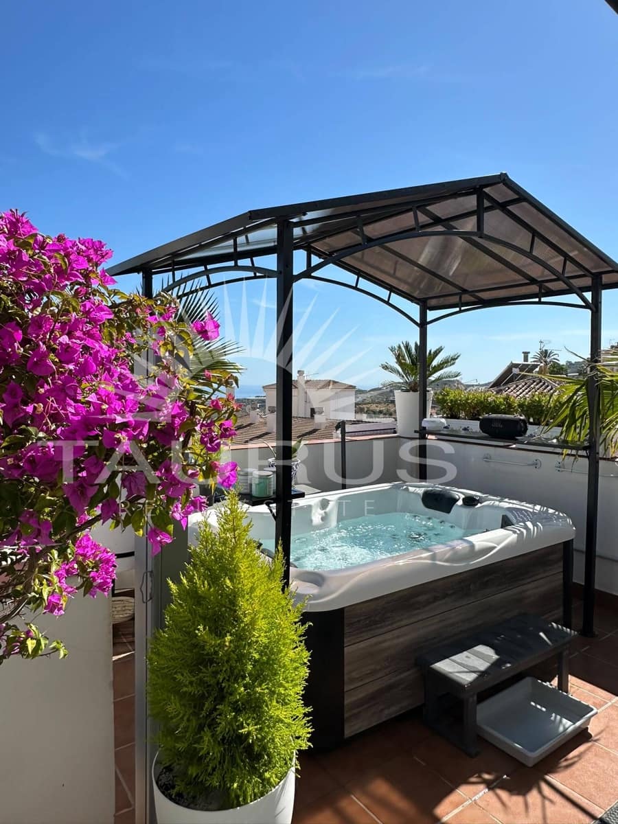 3 bedroom Apartment for sale in Torrox - € 349,000 (Ref: 10020362)