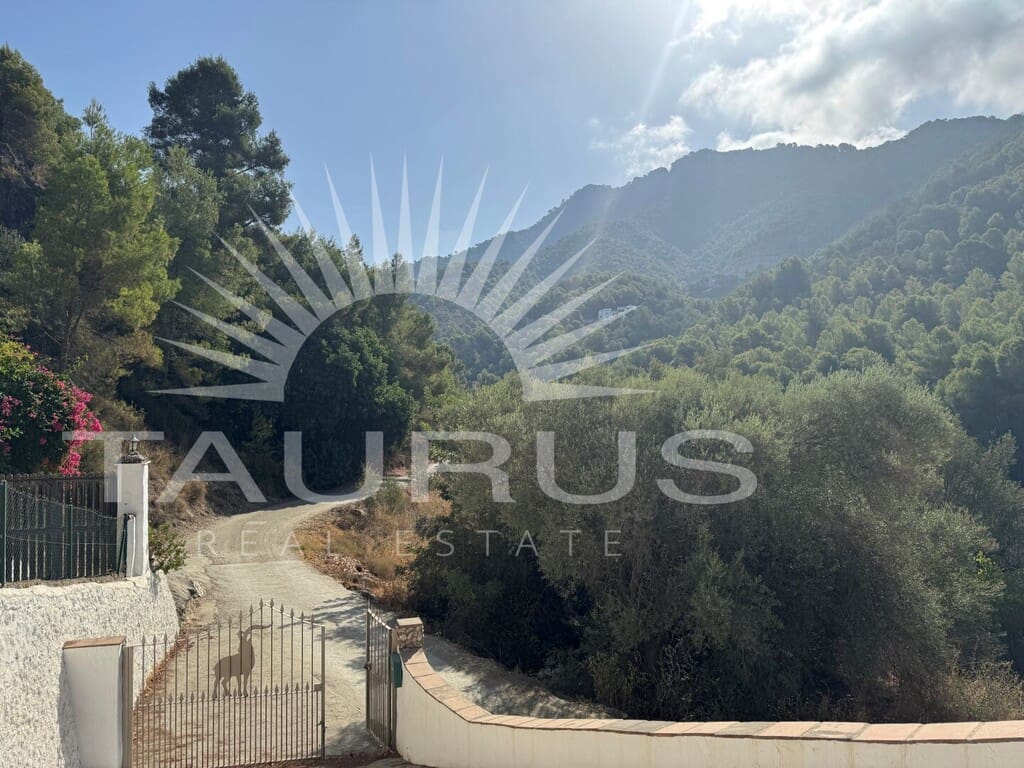 2 chambre Villa/Maison à vendre à Frigiliana avec piscine - 245 000 € (Ref: 10025272)